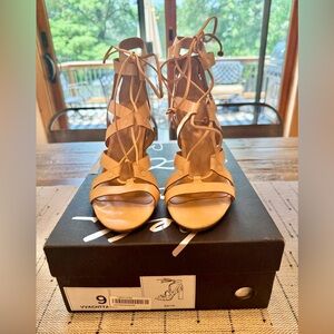Banana Republic - Women's Tan Strappy, Lace-Up Sandals - Size 9